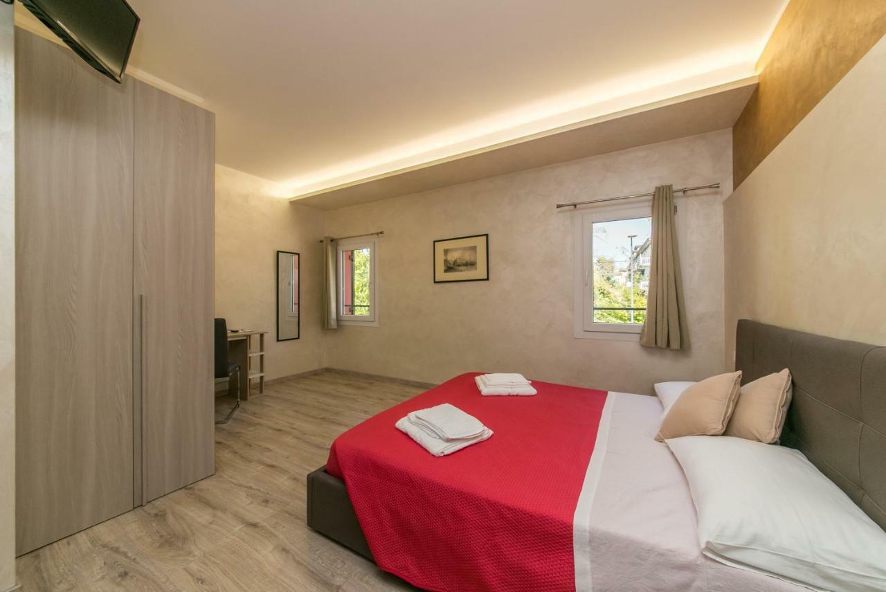 Red Lion Guest House Местре Екстериор снимка